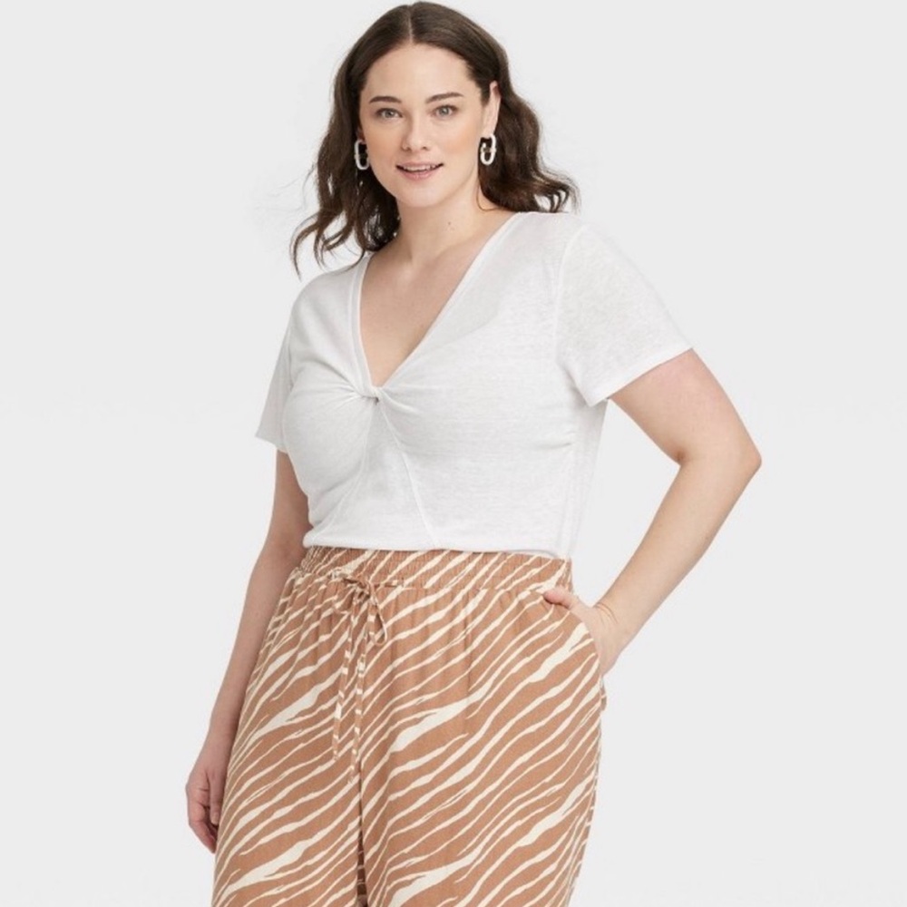 A New Day Women's Short Sleeve Linen White Top Front Twist